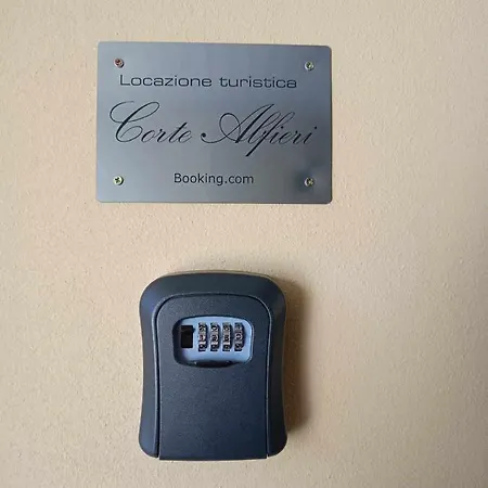 Corte Alfieri Apartament *